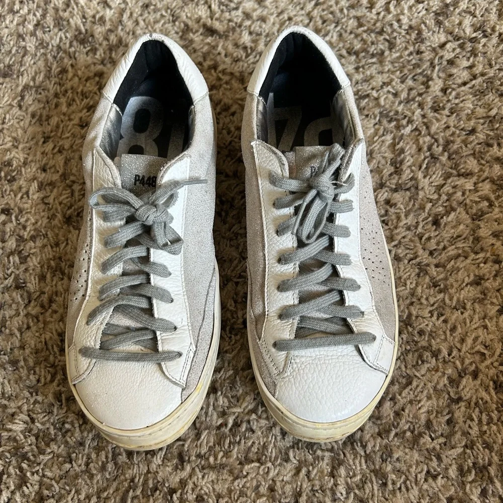 P448 Kids Silver and White Lace-Up Sneakers